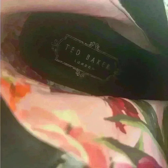 Ted Baker Suede Boots Women's Size 9.5 - Picture 6 of 8